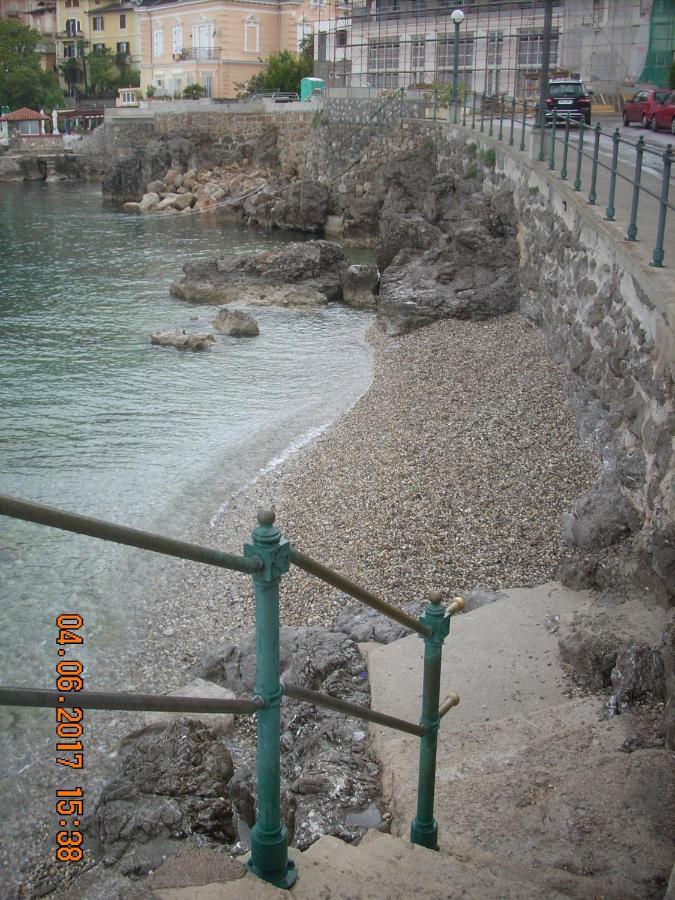 Apartment At Sea Laurana Esterno foto