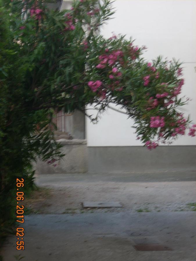 Apartment At Sea Laurana Esterno foto